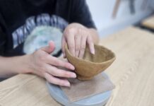 경기도자박물관, 경기도어린이박물관 협력 교육 프로그램 ‘오감으로 빚은 찻잔’ 운영